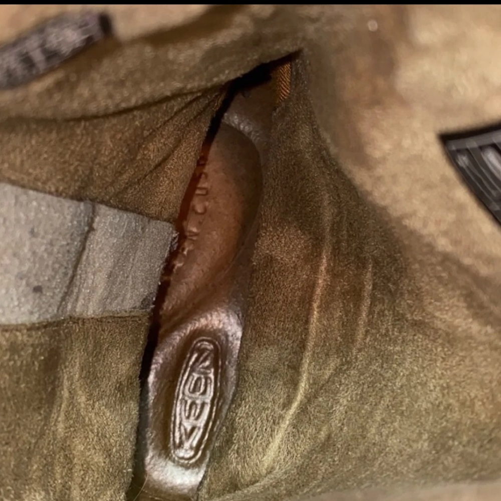 🌹🌹Keen knit Sweater & Suede Leather Boots Size 8🌹🌹 - Picture 8 of 10